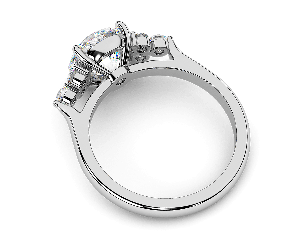The Bronwyn Cluster Ring